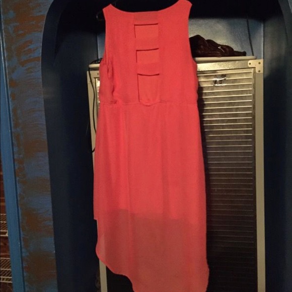 Dress - Picture 2 of 2